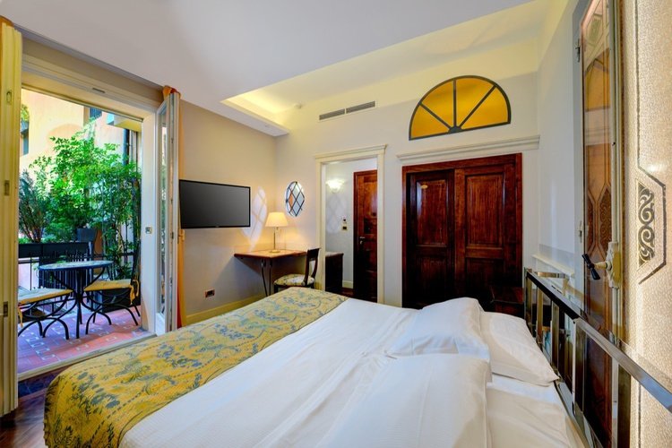 Habitación doble deluxe art hotel commercianti bolonia Habitación doble deluxe art hotel commercianti bolonia