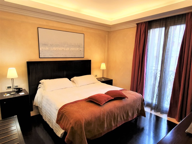 Habitación doble clásica art hotel novecento bolonia Habitación doble clásica art hotel novecento bolonia