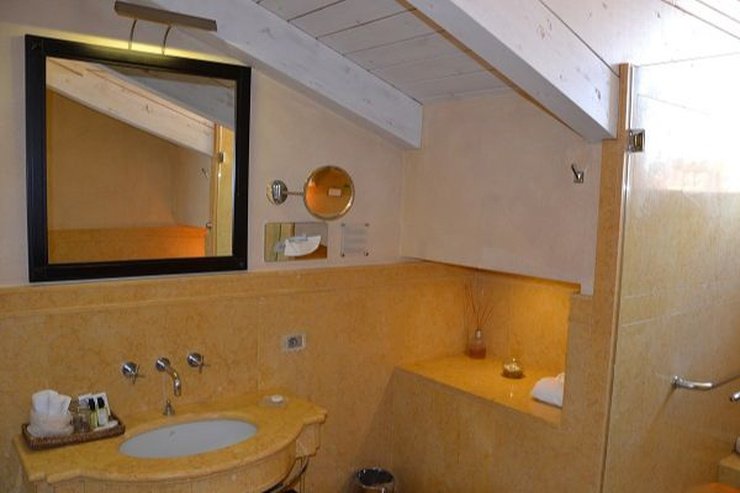 Suite galileo art hotel novecento bolonia Suite galileo art hotel novecento bolonia