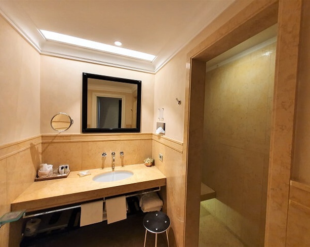 Habitación doble clásica art hotel novecento bolonia Habitación doble clásica art hotel novecento bolonia