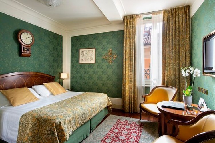 HabitaciÓn clÁsica art hotel orologio bolonia, italia HabitaciÓn clÁsica art hotel orologio bolonia, italia