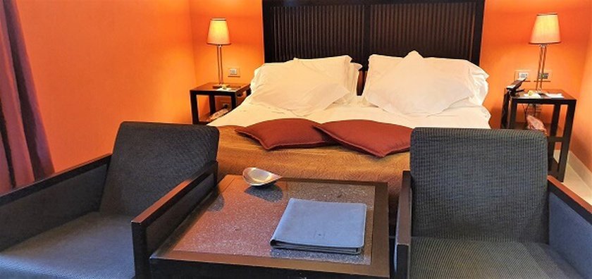 HabitaciÓn deluxe balcony art hotel novecento bolonia, italia HabitaciÓn deluxe balcony art hotel novecento bolonia, italia