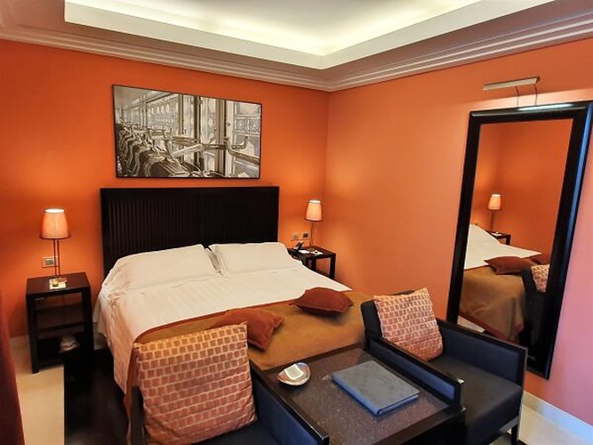 Habitación doble clásica art hotel novecento bolonia Habitación doble clásica art hotel novecento bolonia