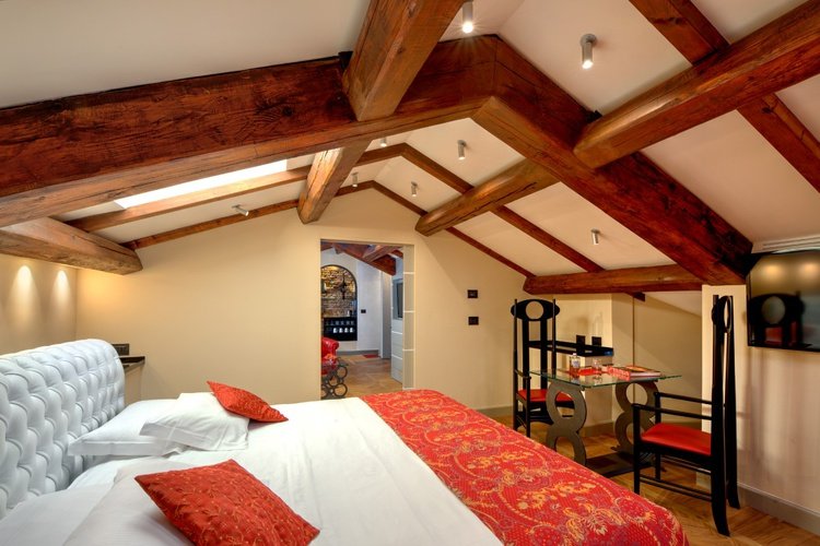 Suites art hotel commercianti bolonia Suites art hotel commercianti bolonia
