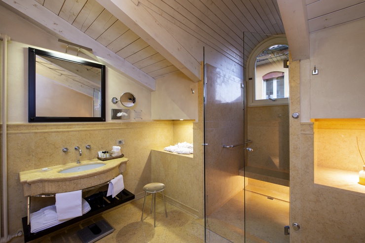 Suite galileo art hotel novecento bolonia Suite galileo art hotel novecento bolonia