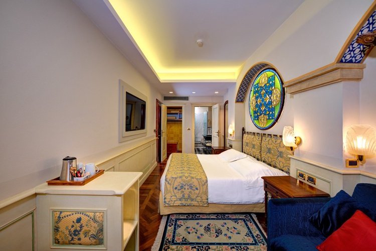 Junior suite art hotel commercianti bolonia Junior suite art hotel commercianti bolonia
