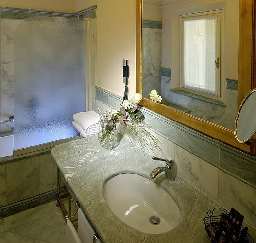 HabitaciÓn clÁsica art hotel orologio bolonia, italia HabitaciÓn clÁsica art hotel orologio bolonia, italia