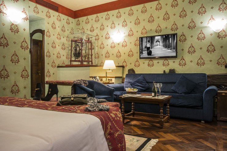 JUNIOR DELUXE SUITE Art Hotel Commercianti Bolonia, Italia JUNIOR DELUXE SUITE Art Hotel Commercianti Bolonia, Italia