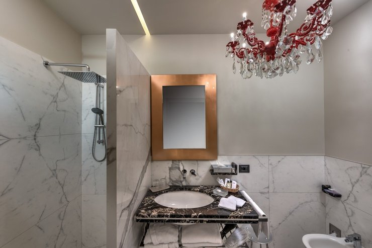 Luxury apartments art hotel commercianti bolonia Luxury apartments art hotel commercianti bolonia