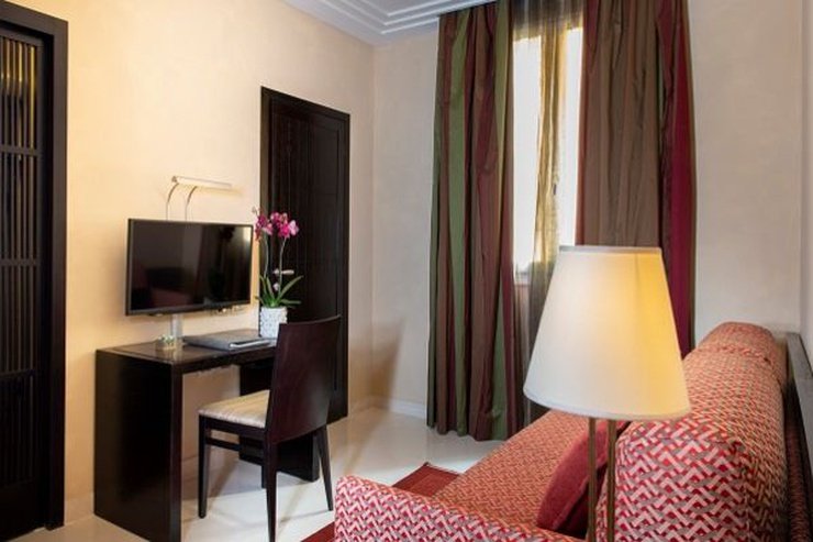 Art suite art hotel novecento bolonia Art suite art hotel novecento bolonia