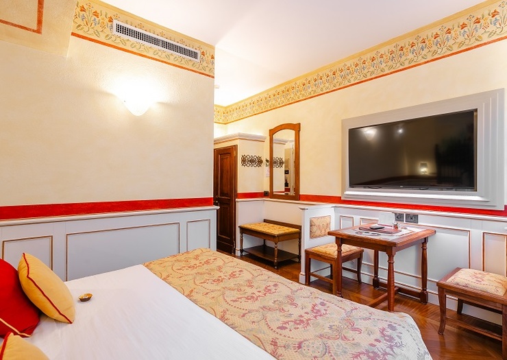 Habitación doble deluxe Art Hotel Commercianti Bolonia Habitación doble deluxe Art Hotel Commercianti Bolonia