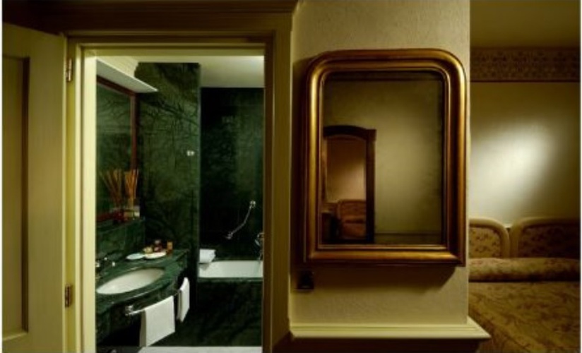 Habitación doble deluxe art hotel commercianti bolonia Habitación doble deluxe art hotel commercianti bolonia