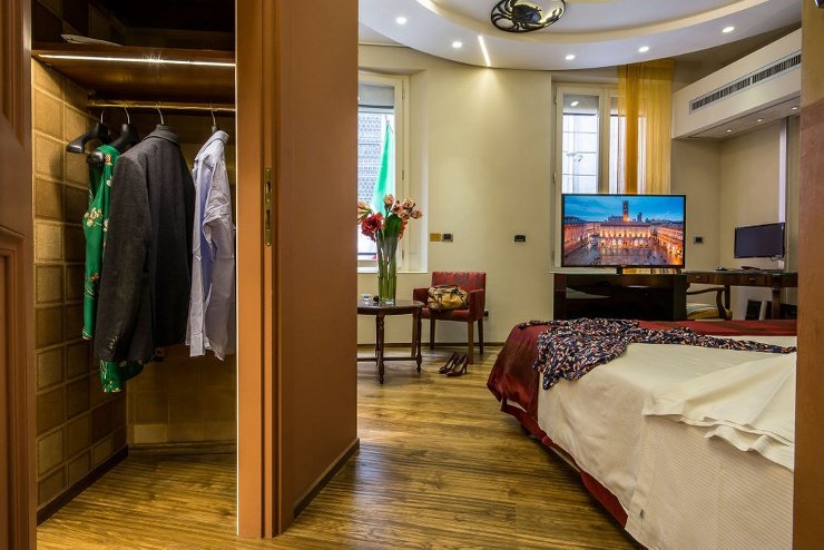 JUNIOR DELUXE SUITE Art Hotel Commercianti Bolonia, Italia JUNIOR DELUXE SUITE Art Hotel Commercianti Bolonia, Italia