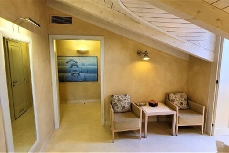 Habitación deluxe penthouse art hotel novecento bolonia Habitación deluxe penthouse art hotel novecento bolonia