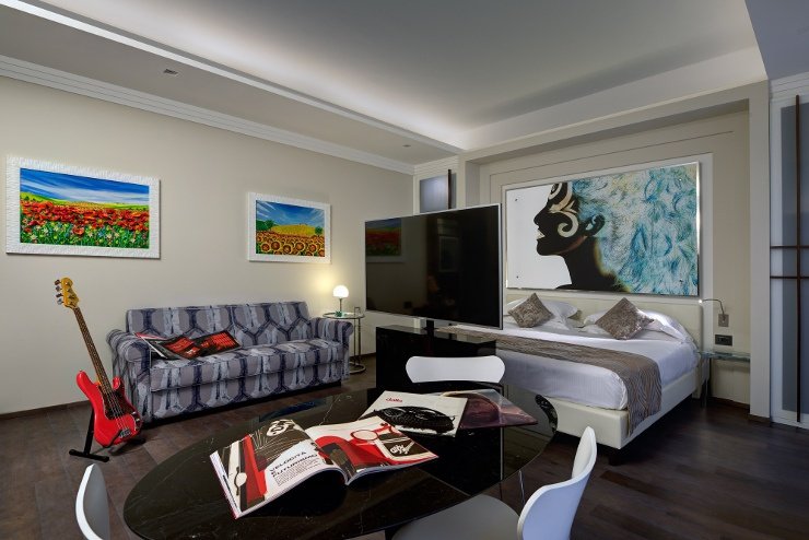 LUXURY APARTMENTS Art Hotel Commercianti Bolonia, Italia LUXURY APARTMENTS Art Hotel Commercianti Bolonia, Italia