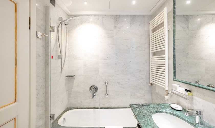 Habitación doble deluxe Art Hotel Commercianti Bolonia Habitación doble deluxe Art Hotel Commercianti Bolonia