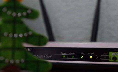 WIFI, PUNTO DE INTERNET Y TV VÍA SATÉLITE GRATIS Art Hotel Commercianti en Bologna WIFI, PUNTO DE INTERNET Y TV VÍA SATÉLITE GRATIS Art Hotel Commercianti en Bologna