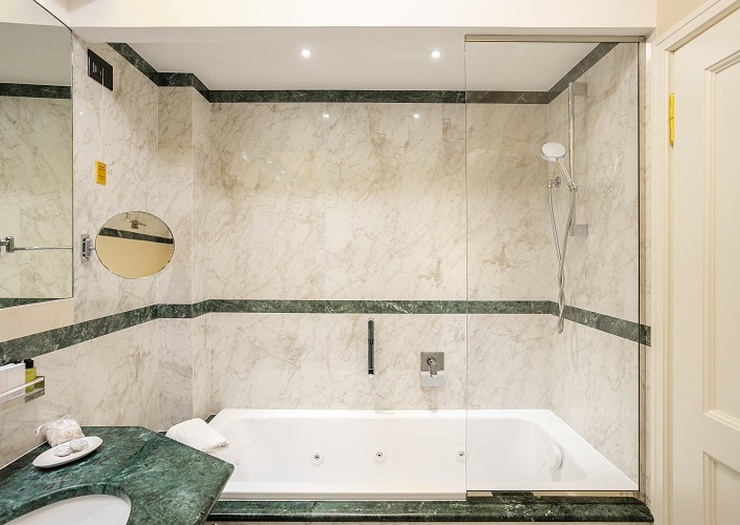 Suites Art Hotel Commercianti Bolonia Suites Art Hotel Commercianti Bolonia