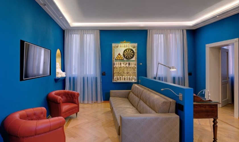 Luxury apartments battibecco  Art Hotel Commercianti Bolonia