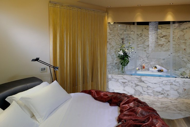 SUITE HOUSE CORTE Art Hotel Novecento Bolonia, Italia SUITE HOUSE CORTE Art Hotel Novecento Bolonia, Italia
