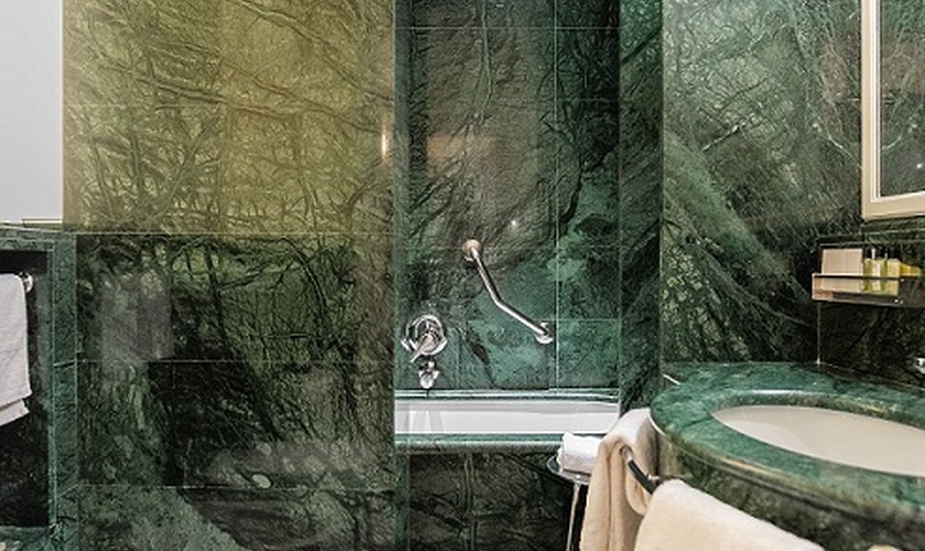Habitación doble deluxe Art Hotel Commercianti Bolonia Habitación doble deluxe Art Hotel Commercianti Bolonia