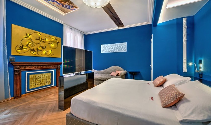 Luxury apartments battibecco  Art Hotel Commercianti Bolonia