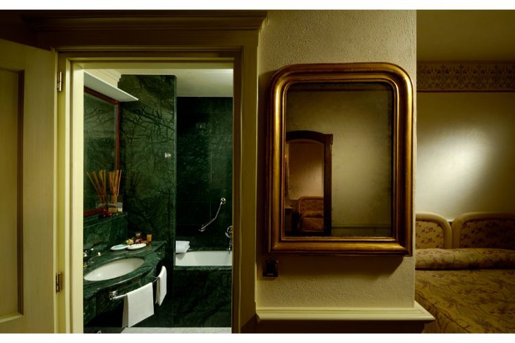 Habitación doble deluxe Art Hotel Commercianti Bolonia Habitación doble deluxe Art Hotel Commercianti Bolonia