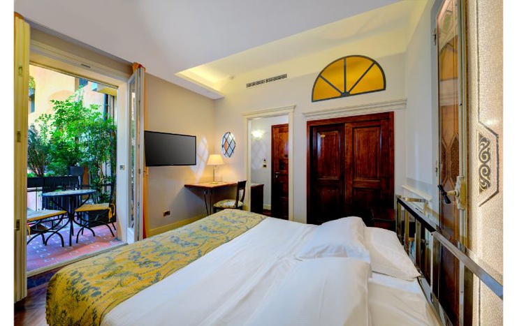 Habitación doble deluxe art hotel commercianti bolonia Habitación doble deluxe art hotel commercianti bolonia
