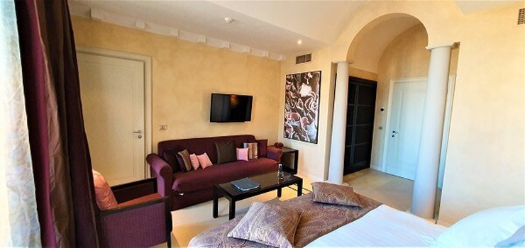 SUITE Galileo Art Hotel Novecento Bolonia, Italia SUITE Galileo Art Hotel Novecento Bolonia, Italia