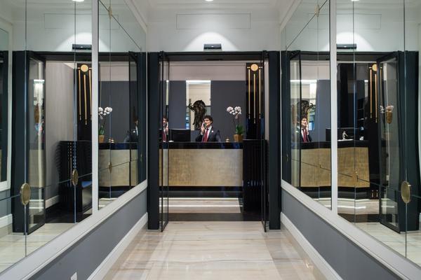 RECEPCIÓN 24 HORAS Art Hotel Orologio Bolonia RECEPCIÓN 24 HORAS Art Hotel Orologio Bolonia