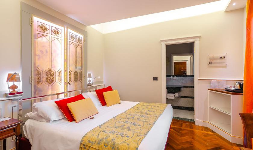 Habitación Doble Deluxe Art Hotel Commercianti Bolonia Habitación Doble Deluxe Art Hotel Commercianti Bolonia