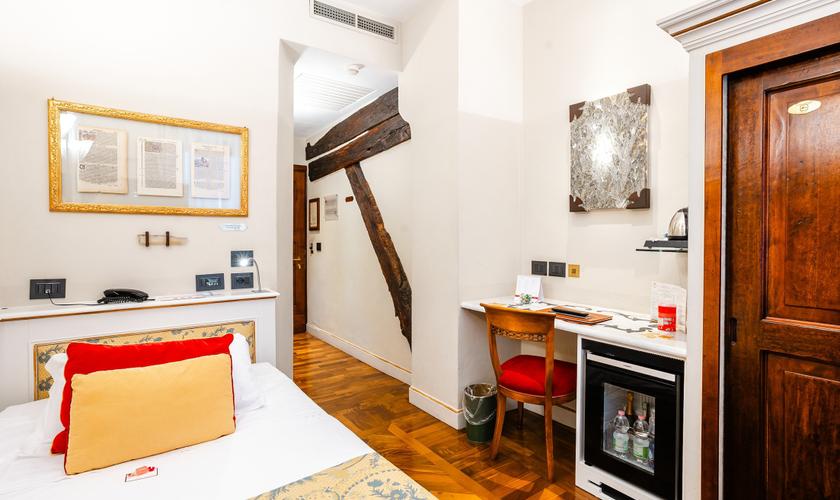 Habitación Individual Art Hotel Commercianti Bolonia Habitación Individual Art Hotel Commercianti Bolonia
