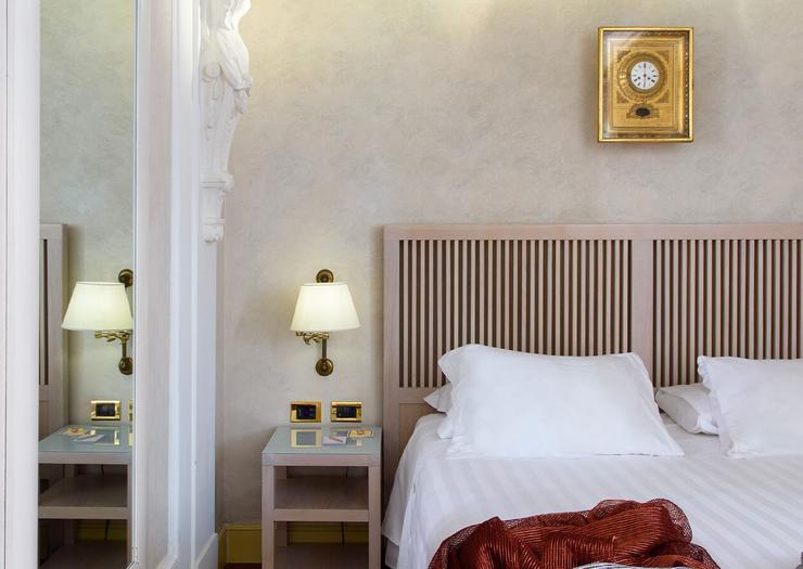 Classic Superior “Athena Lemnia” Art Hotel Orologio Bolonia Classic Superior “Athena Lemnia” Art Hotel Orologio Bolonia