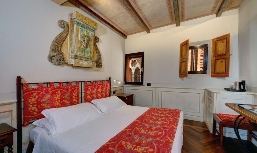 Habitación Doble Deluxe Art Hotel Commercianti Bolonia Habitación Doble Deluxe Art Hotel Commercianti Bolonia