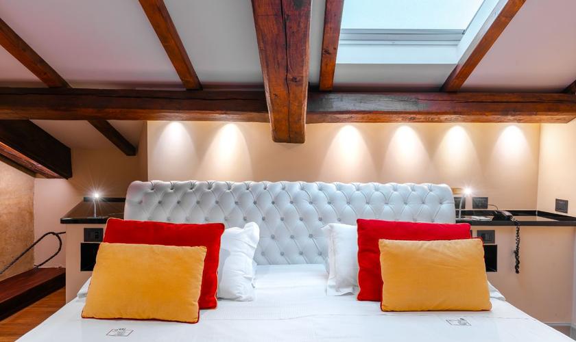 Suites Art Hotel Commercianti Bolonia Suites Art Hotel Commercianti Bolonia