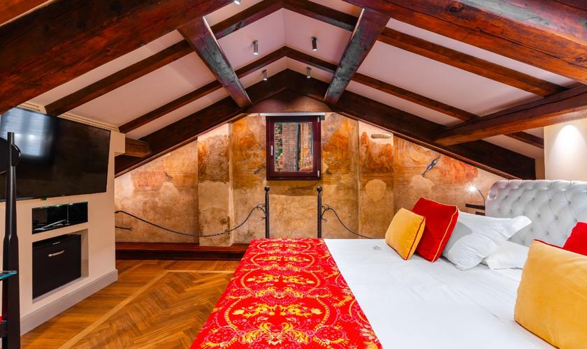 Suites Art Hotel Commercianti Bolonia Suites Art Hotel Commercianti Bolonia