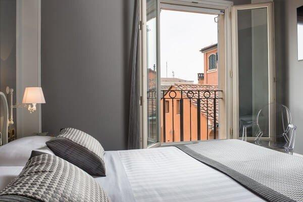 Suite Deluxe Ai Colli Art Hotel Orologio Bolonia Suite Deluxe Ai Colli Art Hotel Orologio Bolonia