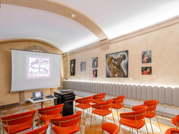 SALA DEL POZZO Art Hotel Commercianti Bolonia SALA DEL POZZO Art Hotel Commercianti Bolonia